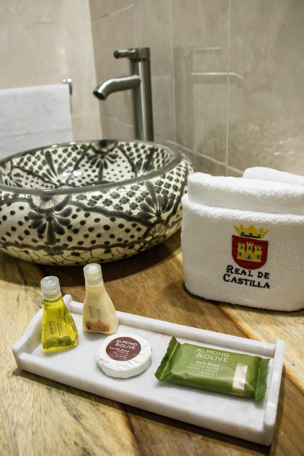 גואדלחארה Hotel Real De Castilla Colonial מראה חיצוני תמונה
