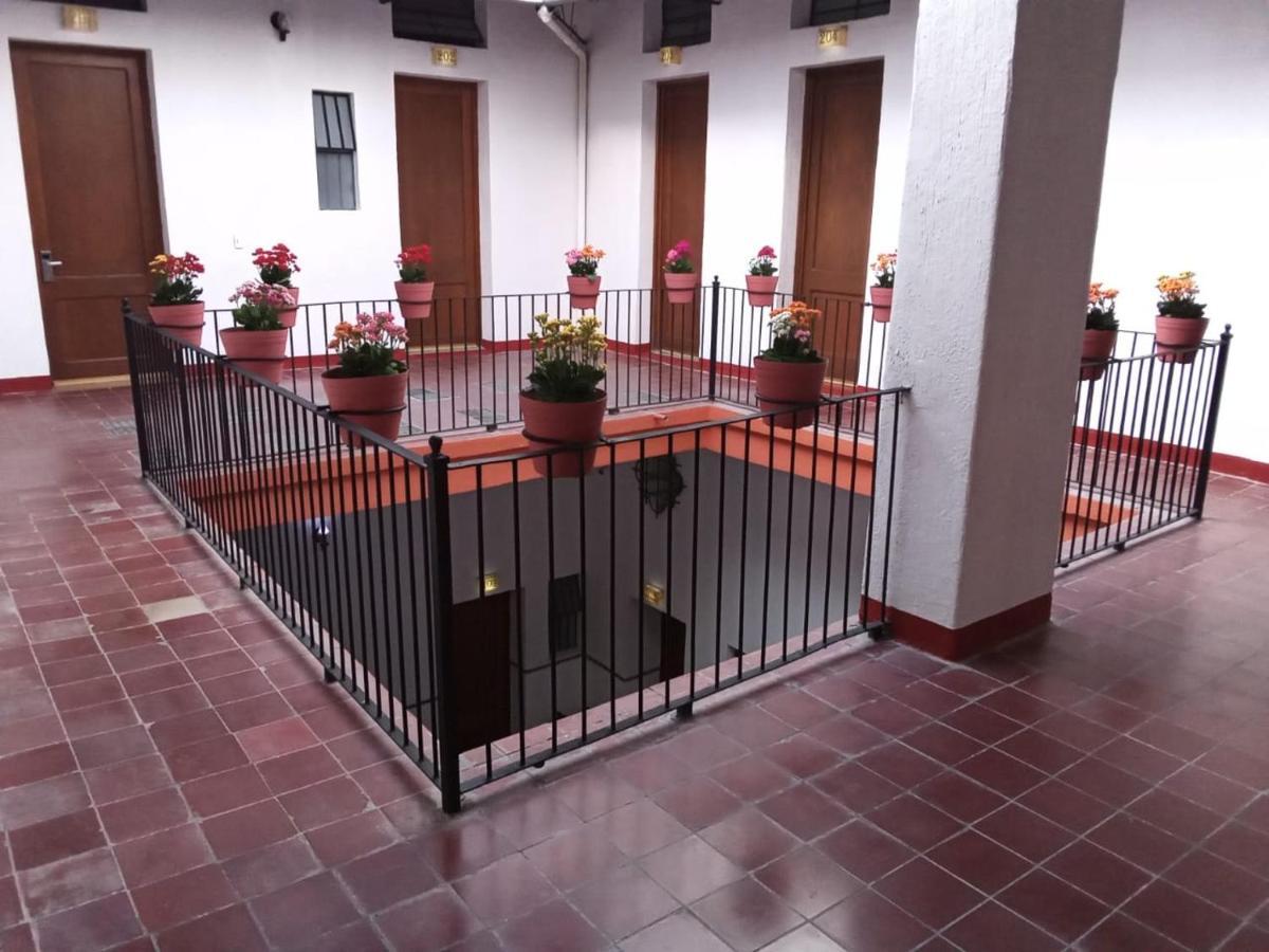 גואדלחארה Hotel Real De Castilla Colonial מראה חיצוני תמונה