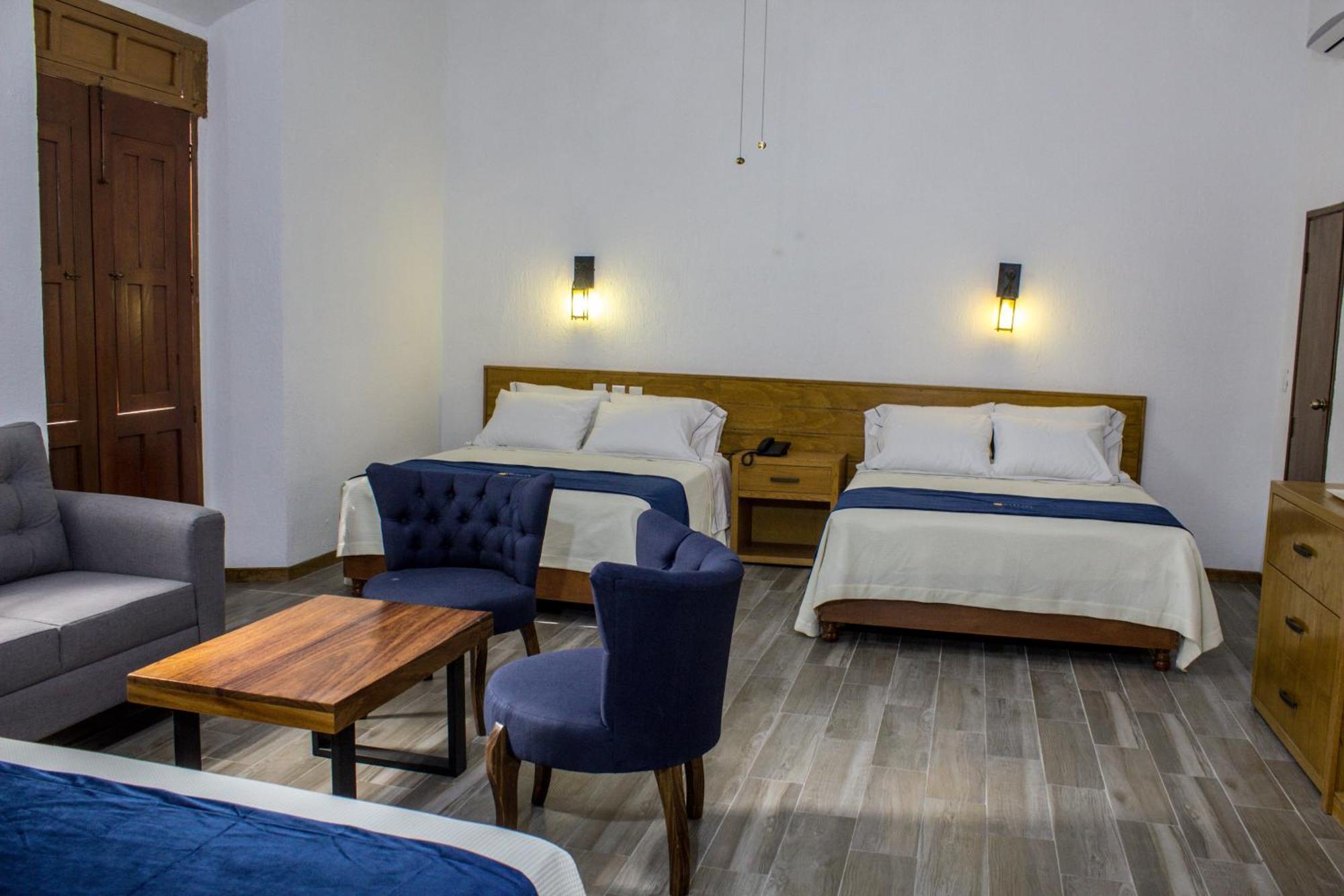 גואדלחארה Hotel Real De Castilla Colonial חדר תמונה