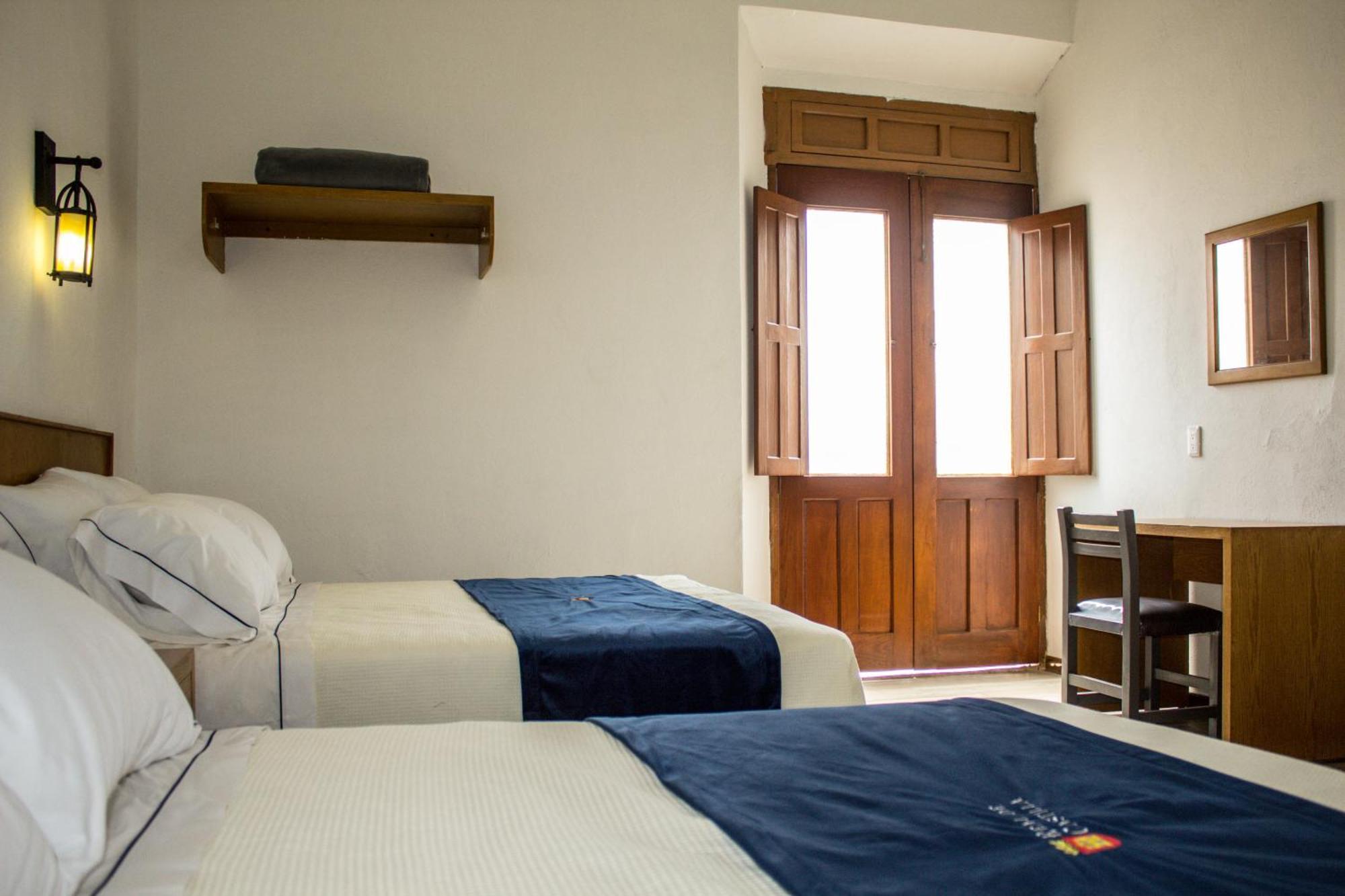 גואדלחארה Hotel Real De Castilla Colonial חדר תמונה